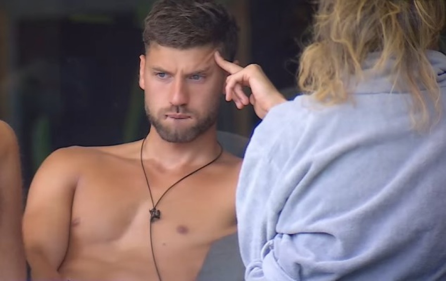 Santiago y Luciana de Gran Hermano piensan que Brian les tiene miedo y lanzaron una dura predicción: ”Esta semana seguro...”