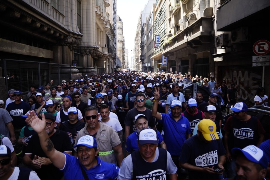 Preparan un paro general y movilización contra el Gobierno de Milei en diciembre