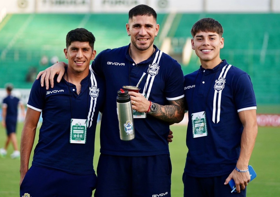 Un futbolista del Lobo volvió a jugar, le agradeció a los hinchas y bajó un fuerte mensaje: ”Debemos levantar”