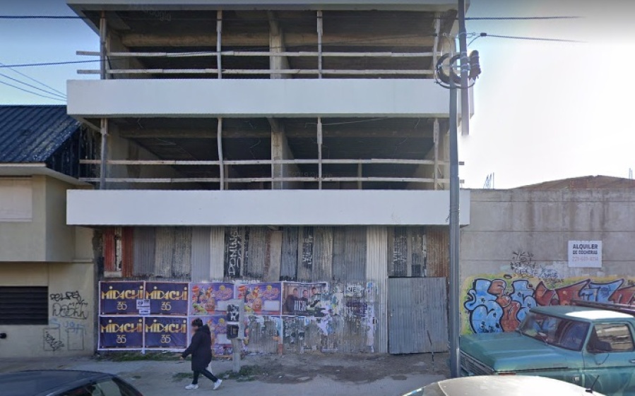 Platenses tomaron posesión de un edificio tras perder todos sus ahorros y ser estafados luego de 12 años de espera