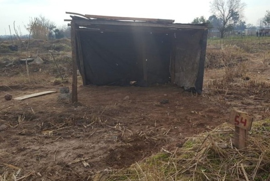 El drama de más de 100 familias de La Plata que no cuentan con servicios por la venta ilegal de terrenos