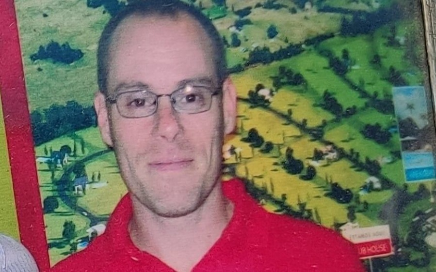 La autopsia al docente de la Facultad de Periodismo mostró que fue apuñalado diez veces