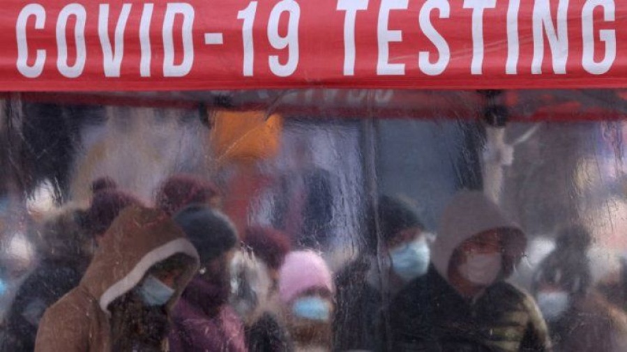 Un hombre sin la vacuna contra el COVID-19, resultó ser el primer muerto en Estados Unidos por la variante Ómicron