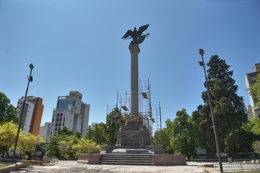 Le pusieron fecha a la finalización de las obras de las plazas San Martín, Italia y Rocha