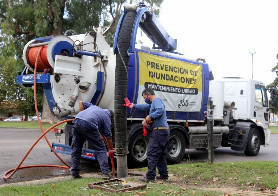 La Municipalidad de La Plata intensificó las tareas de prevención frente al alerta amarilla