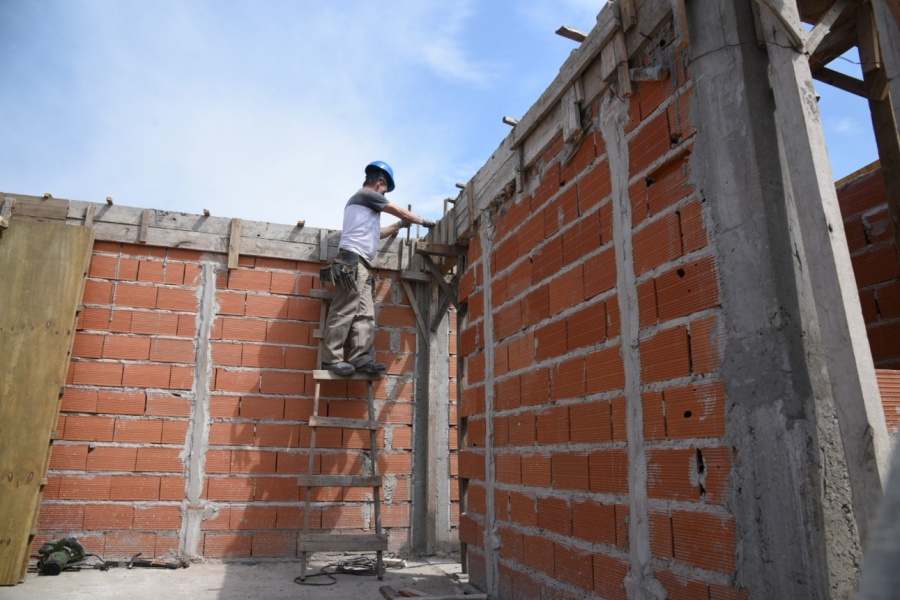 Más de 1200 construcciones se iniciaron en La Plata luego de la creación de los permisos de obra exprés