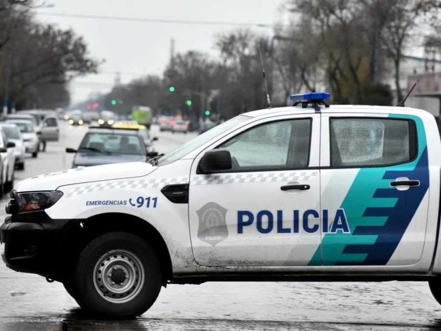 Un adolescente de 17 años fue detenido tras intentar robar una moto de una vivienda en Tolosa