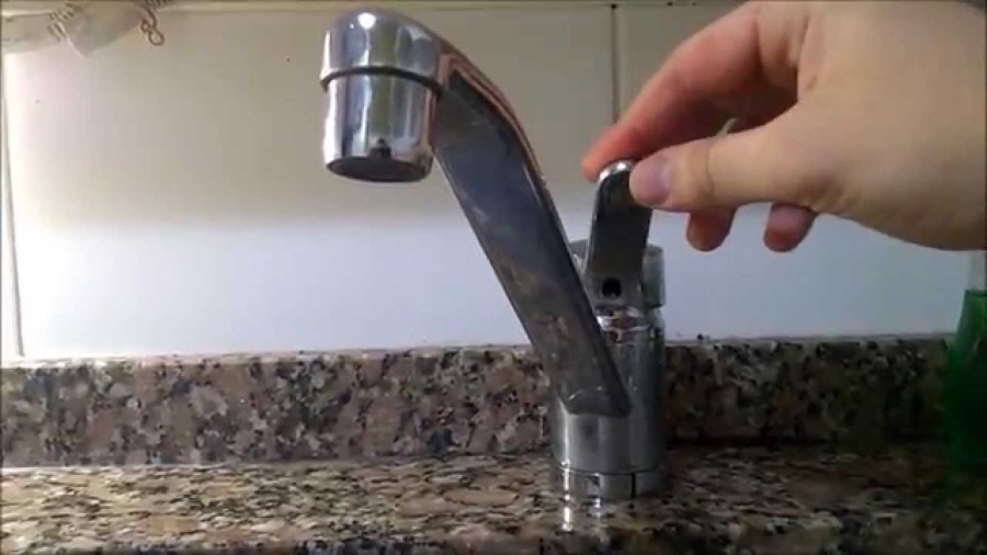 En la zona 140 y 531 les avisaron que volvió el servicio pero todavía no sale ni una gota de agua