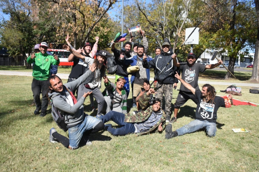 ”Vine a ver a La Renga por mi cumpleaños y se suspendió”: Los relatos de los fanáticos que los siguen a todos lados