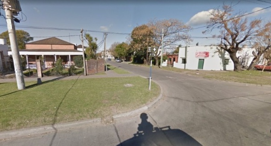 Tras una discusión, un joven platense intentó matar a su madre con un machete