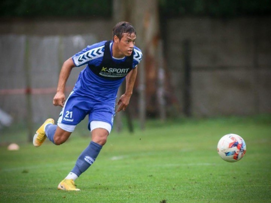 Defensores de Belgrano hizo oficial la contratación de Lautaro Chávez con una llamativa presentación