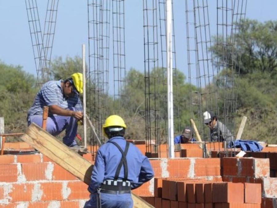 La actividad de la construcción cayó un 14,8% en diciembre: segundo mes de retroceso seguido