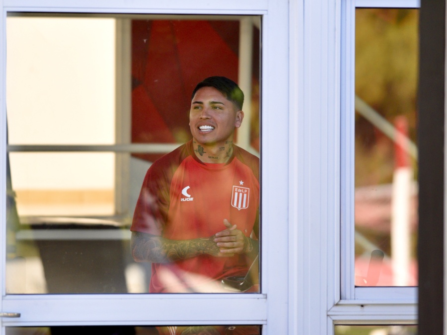 Domínguez reveló cuando debutará Farías y confesó que Mauro Méndez volvió a lesionarse