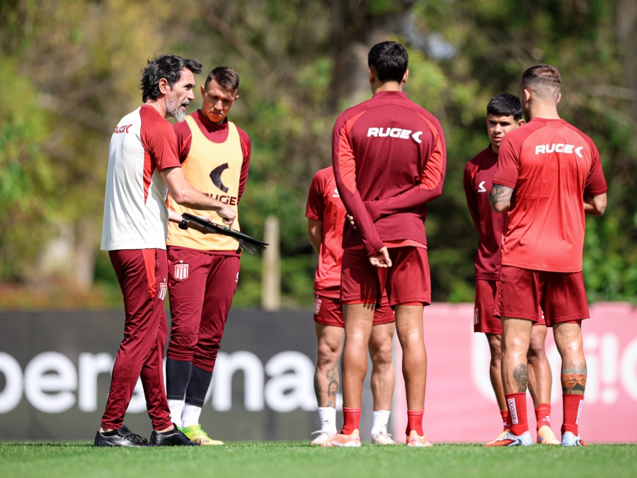 Una mala tras otra:¿Cuántas son las bajas que suma Estudiantes y qué le preocupa a Domínguez pensando en Argentinos?