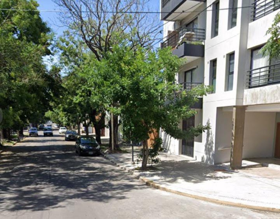 Una repartidora fue víctima de un robo en pleno centro de La Plata