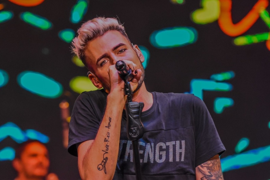 La Banda de Grillo festeja su séptimo aniversario a pura fiesta