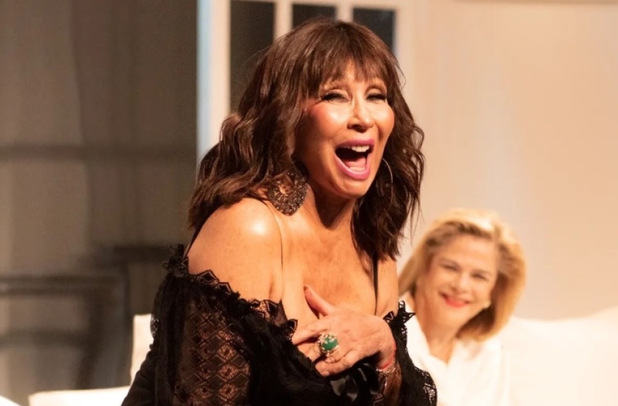 Se hizo un tatuaje de Moria Casán en la ”nalga” y la ”One” lo compartió feliz: ”Gracias por honrarme”