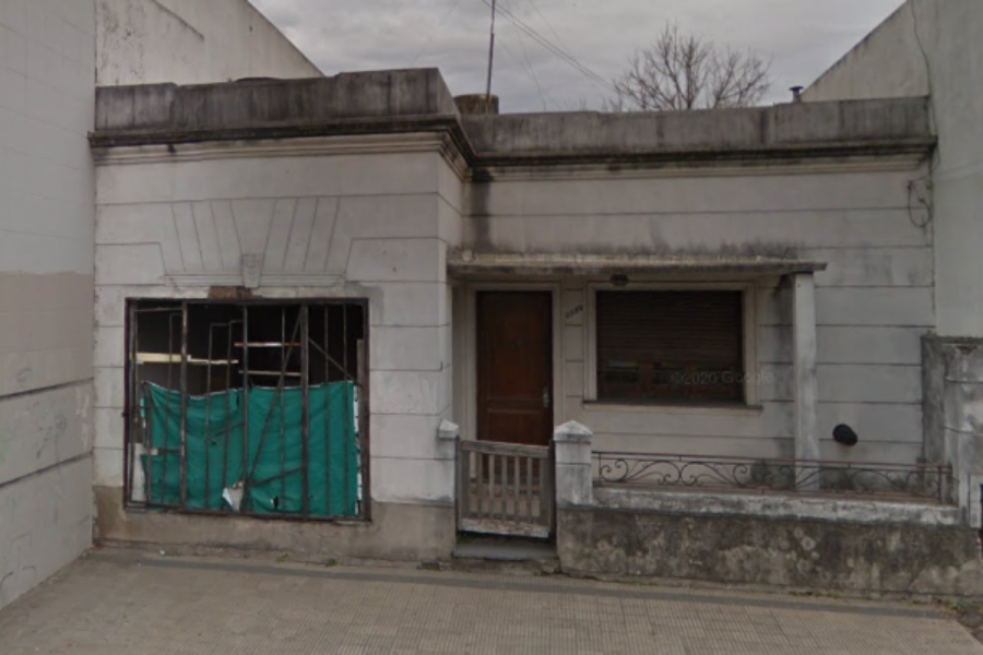 Avanza la investigación sobre el cadáver encontrado en una casa de Villa Elvira: ¿Qué se sabe de los restos óseos hallados?