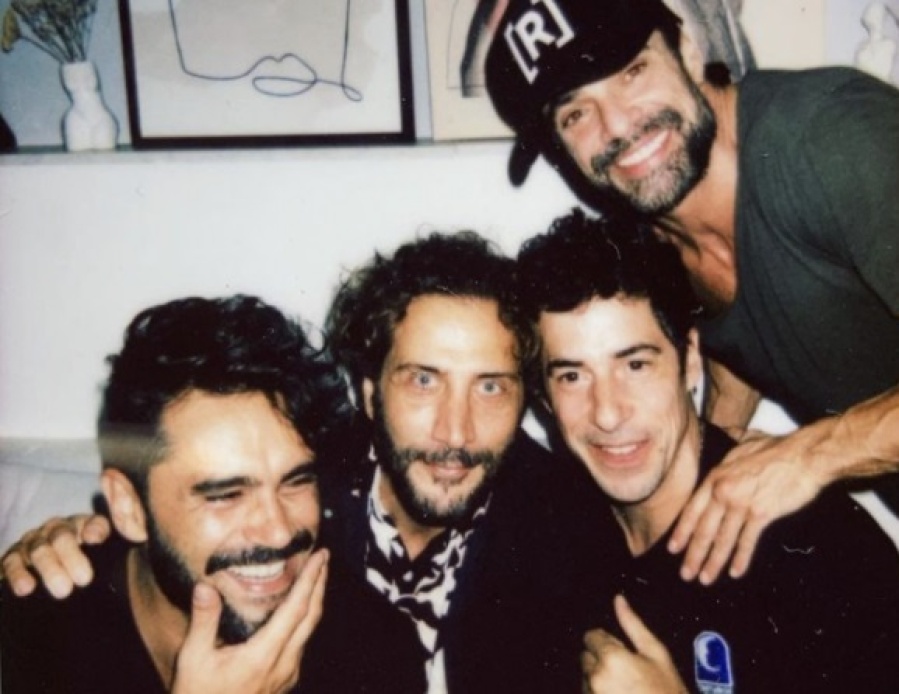 Las divertidas postales del cumpleaños de Gonzalo Heredia rodeado de actores