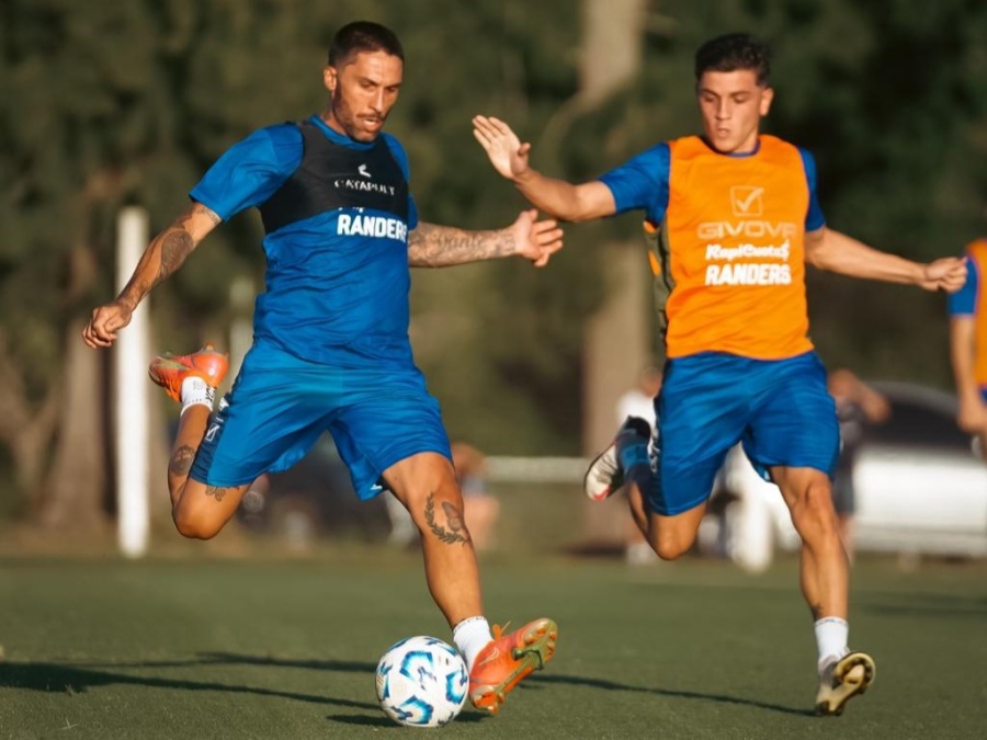 ¿Cuál es el primer equipo que perfila Méndez, que esquema eligió y qué jugador se metió de titular?