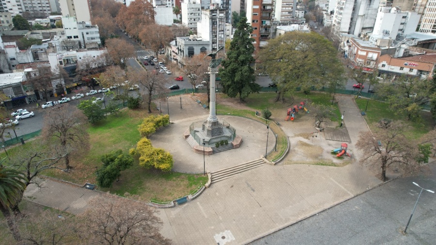Presentarán la remodelación integral de Plaza Italia: paseo peatonal, nuevo mobiliario, iluminación y más