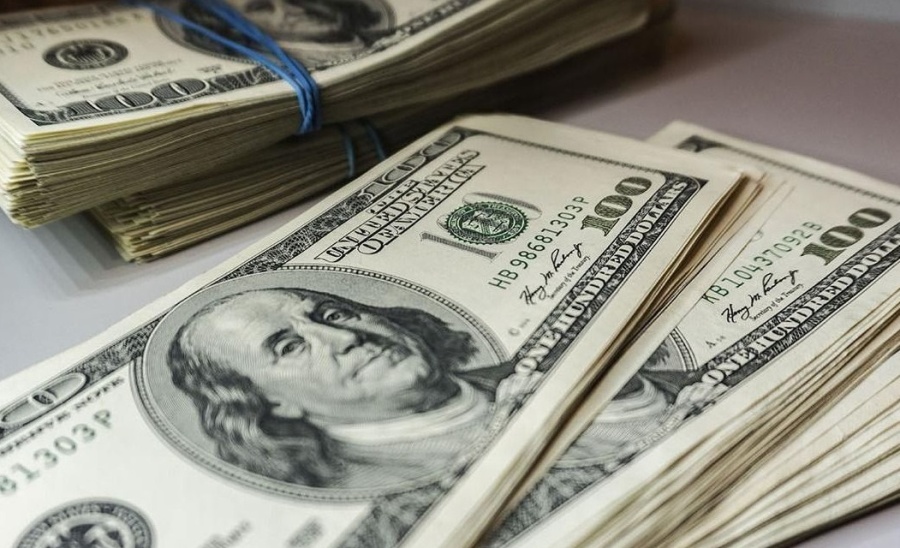 Se vuelve a habilitar la compra de dólares para más de 2 millones de personas