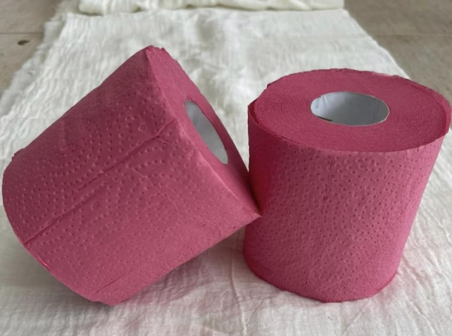 La original y algo rara iniciativa de una platense con el papel higiénico que da vuelta las redes