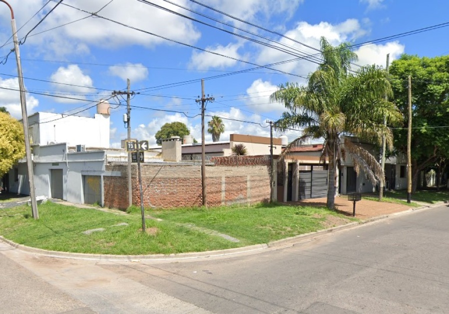 Cayó un delincuente con antecedentes tras ingresar a una vivienda en La Plata