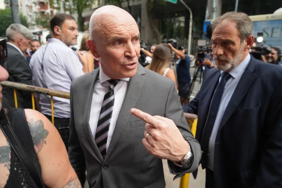 Suspenden la actividad de José Luis Espert en La Plata y hay dudas por su candidatura