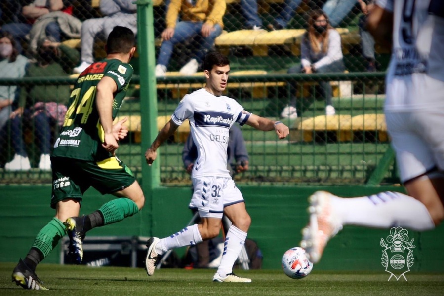 Lo dieron vuelta en el final y Gimnasia perdió 3 a 2 contra Defensa y Justicia en Varela