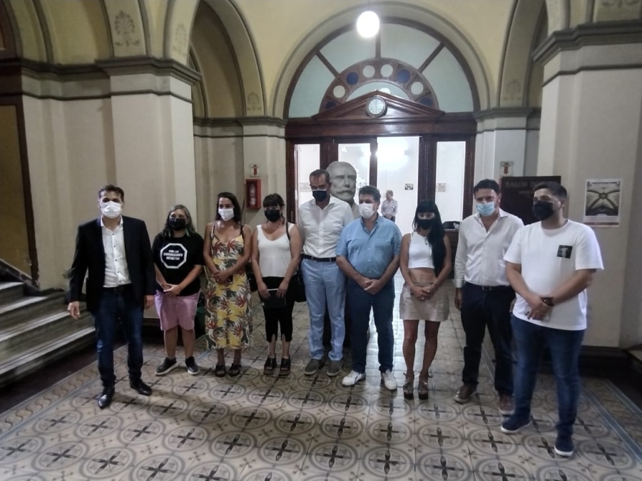 No hubo quórum y se cayó la sesión extraordinaria en el Concejo Deliberante por el pedido de interpelación al Intendente