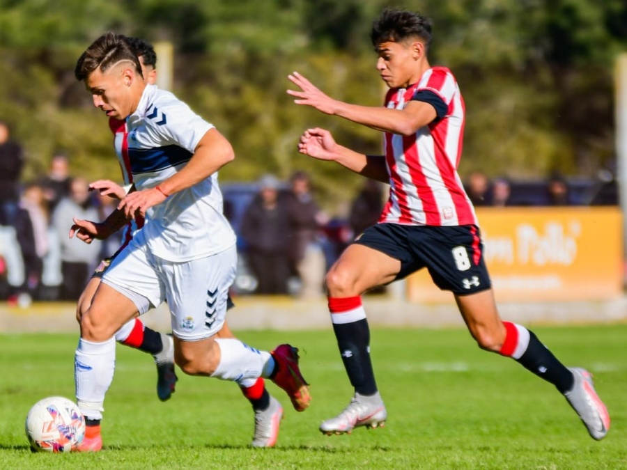 La llamativa situación de un futbolista de Gimnasia: No es tenido en cuenta por Orfila y no lo dejan jugar en reserva