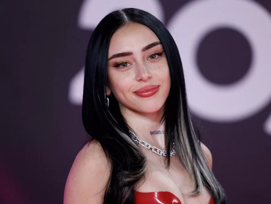 Le tiraron onda a Nicki Nicole en las redes y reveló los picantes mensajes