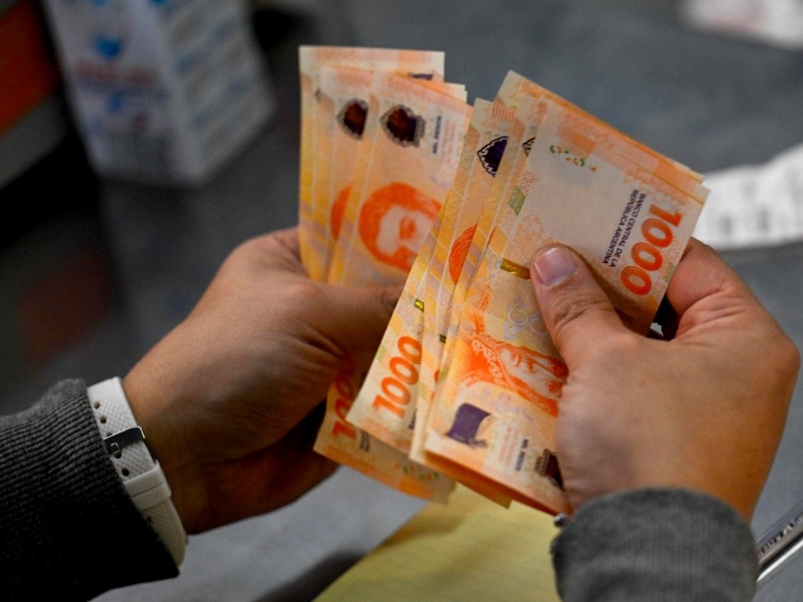 El Banco Central recortó diez puntos la tasa de interés y hundió otra vez el rendimiento del plazo fijo