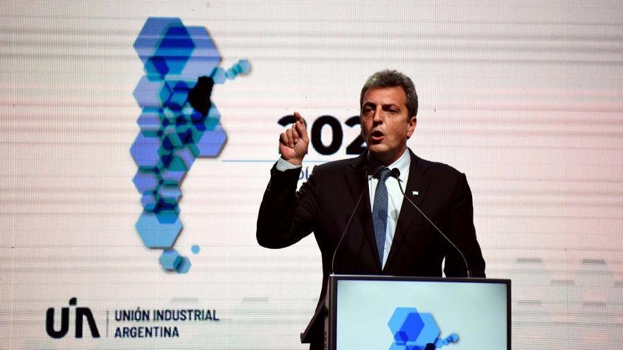 El Gobierno anunció que se levantarán todas las restricciones para las importaciones de las pymes industriales