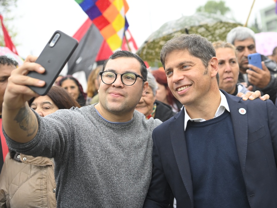 Kicillof inauguró una obra que facilitará el acceso a la Autopista Buenos Aires - La Plata: ”Aquí no vino el mercado”