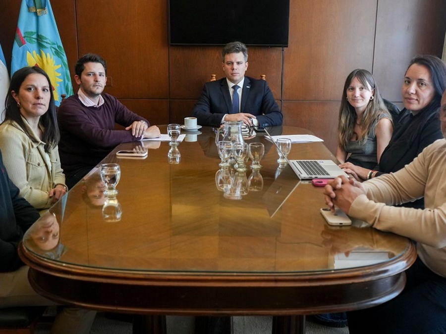 Pérez Teruel distinguió al Grupo de Trabajo por su labor de asistencia en materia de seguridad