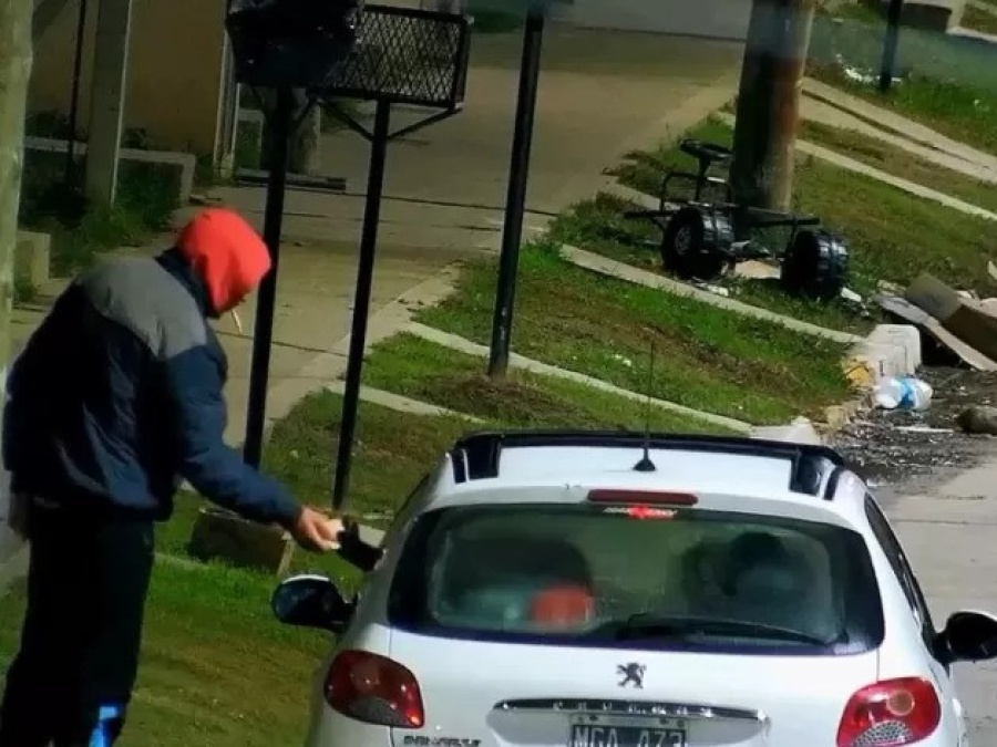 Golpe al narcomenudeo en Ensenada: Los vieron haciendo pasamanos de drogas y quedaron detenidos