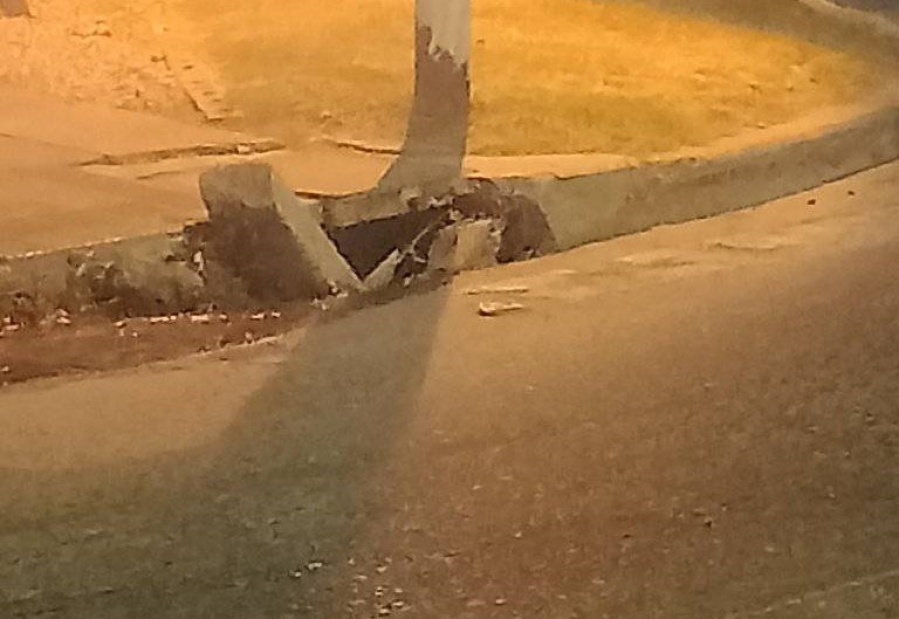 Alertaron por un pozo en una esquina del barrio El Mondongo