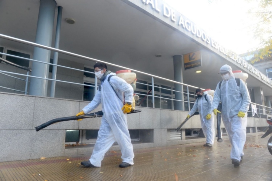 Alarma en el Hospital de Niños por 140 trabajadores con COVID-19: “Estar inmunizado no evita la enfermedad”