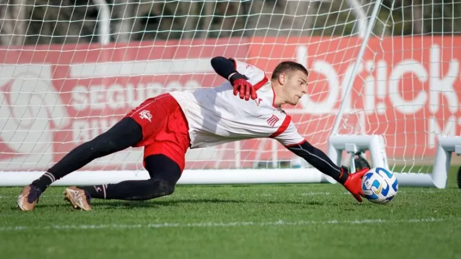 La novela del arco: ¿quiénes siguen en carrera y qué decisión tomó el club con Iacovich?