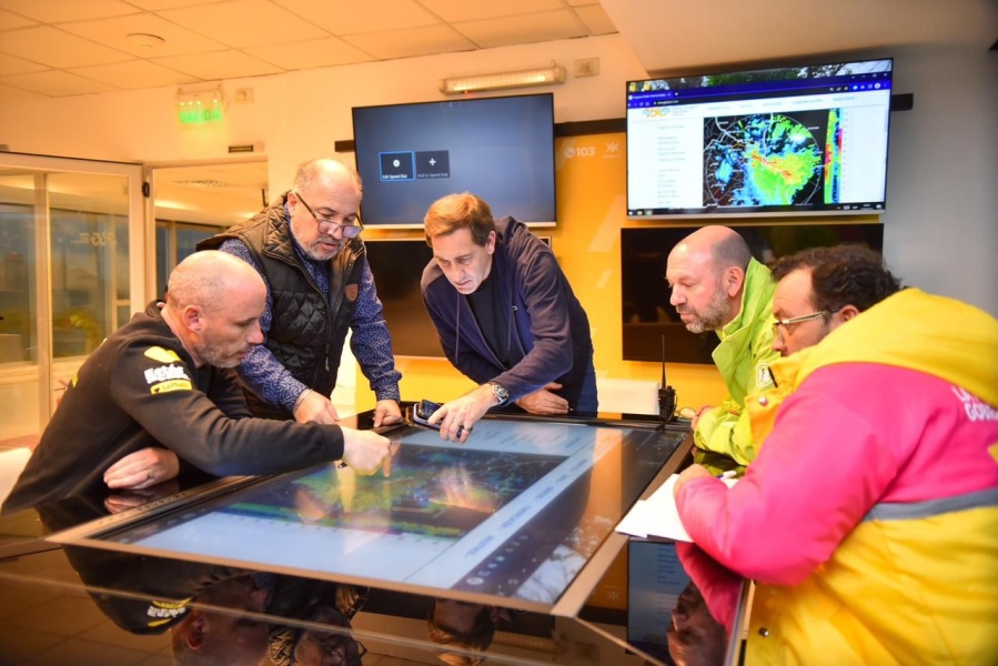 Garro convocó al Comité de Crisis para evaluar el impacto de la lluvia: ”Seguimos trabajando para llegar a cada vecino”