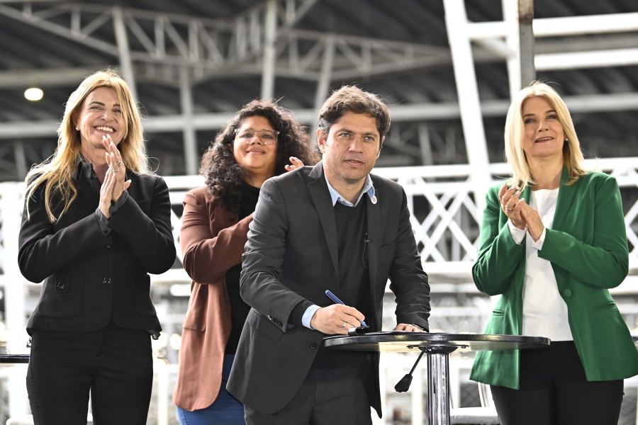 Kicillof encabezó la presentación del Mercado Agroganadero de Cañuelas