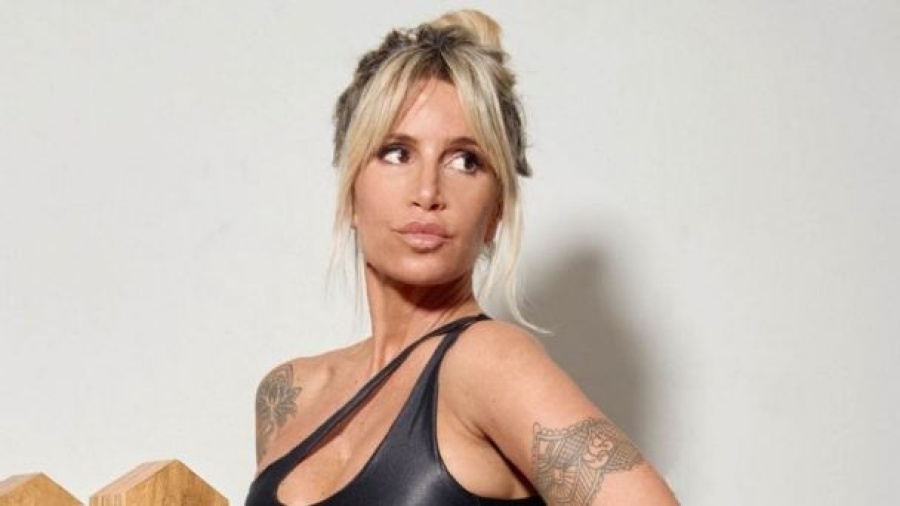 ”¿Qué pretende usted de mí?”, la parodia super hot de Florencia Peña