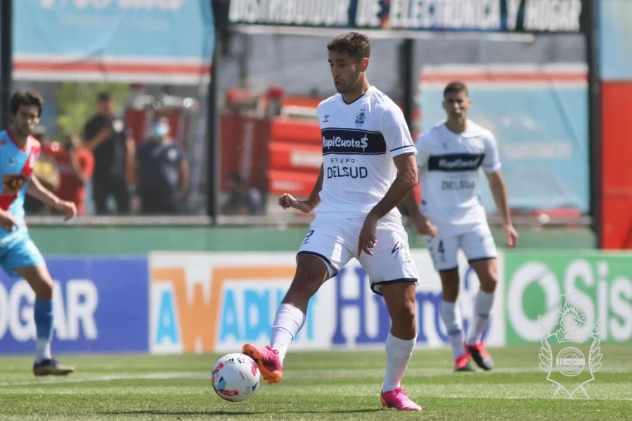 Cecchini y una llamativa coincidencia en su vuelta al equipo titular