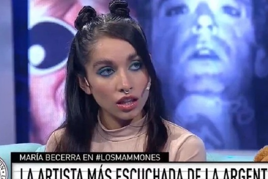 Duro relato de María Becerra sobre el bullying que sufrió en el colegio: ”Yo era la única mujer del curso”