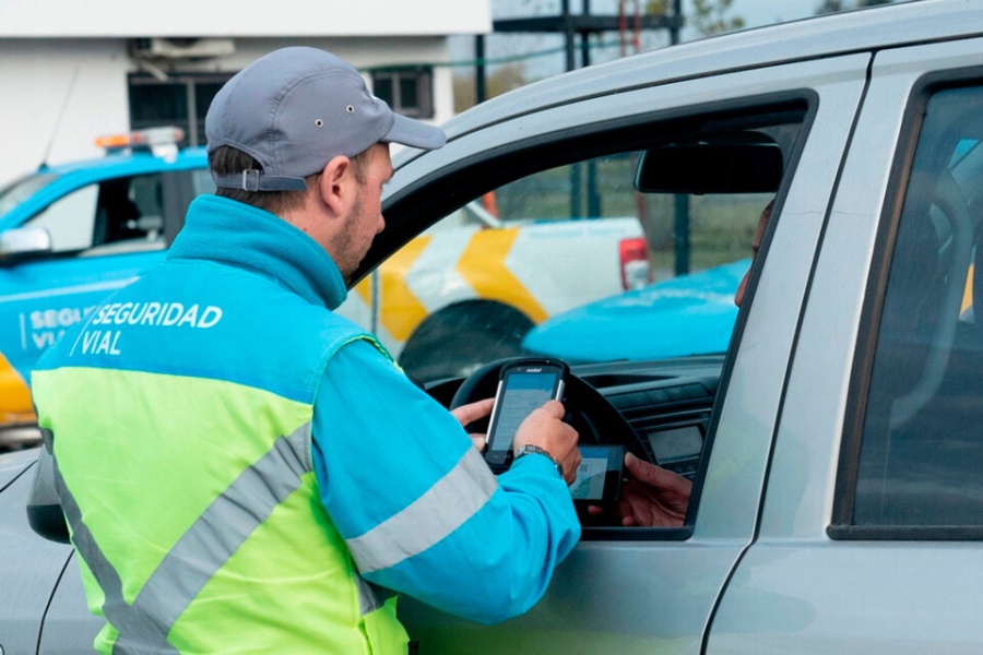 Avanzó el proyecto para multar con trabajo comunitario las infracciones de tránsito en la Provincia de Buenos Aires