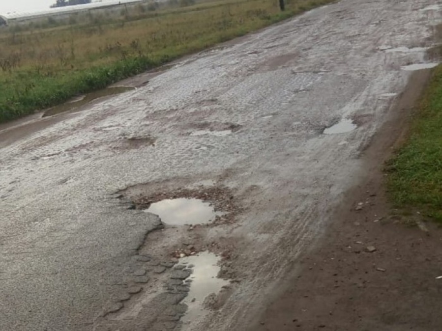 Vecinos de Ruta 36 y calle 460 denuncian calles intransitables