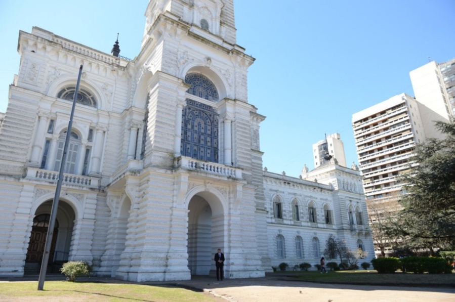 Se postergó la segunda reunión paritaria municipal en La Plata para el próximo martes