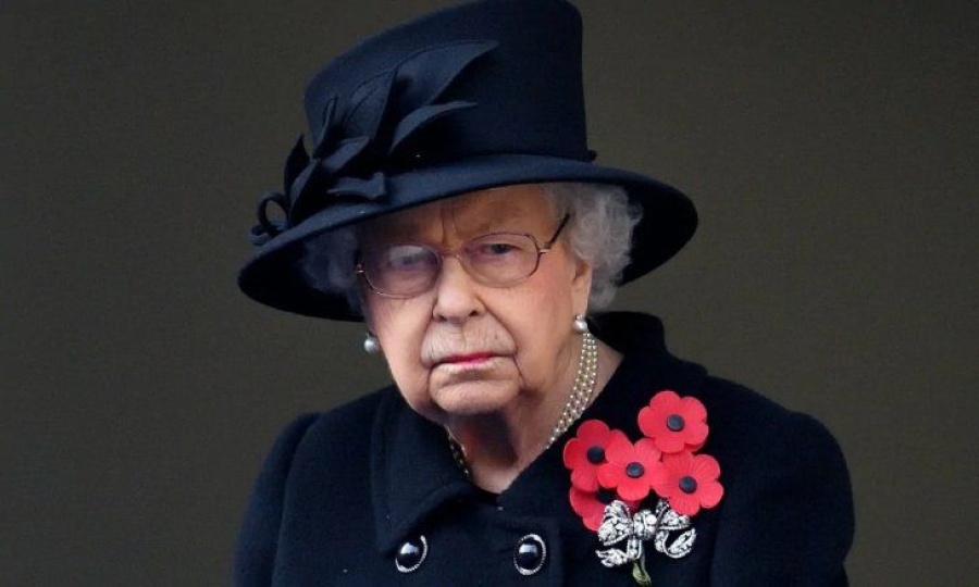 Le prohibieron el alcohol a la reina Isabel II para el festejo de sus 70 años en el trono